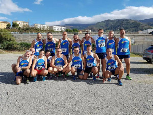 16 atleti della Cirò Marina che Corre alla 6^ edizione della gara podistica Corri nel Cuore di Paola (1)